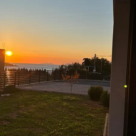 Four M No1 דירה *